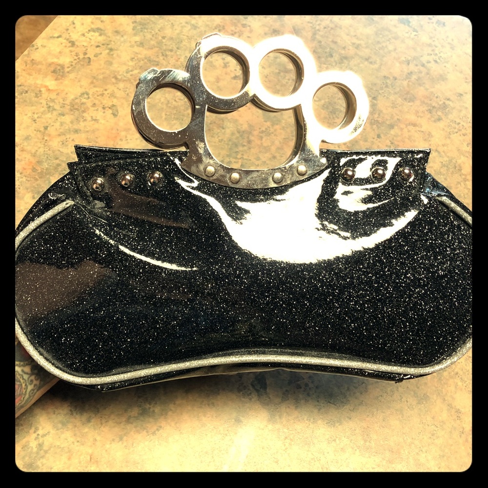 Brass Knuckle Clutch